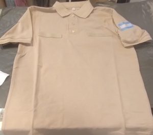 CHOMBA ARENA CON ESCUDO ARG BORDADO REGLAMENTARIA